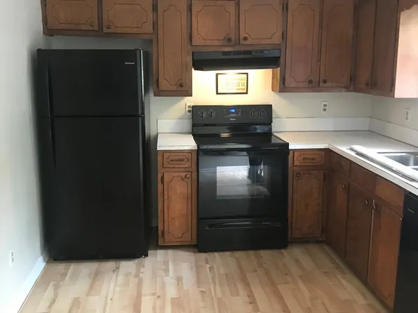 204 Lindbeth Dr #A, Greenville, NC 27834