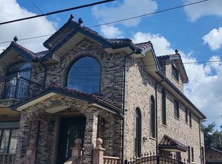 18914 45th Rd, Flushing, NY 11358