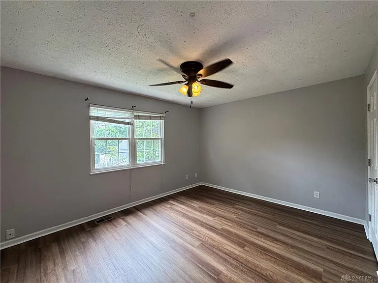 1014 Millerton Dr — Photo 14