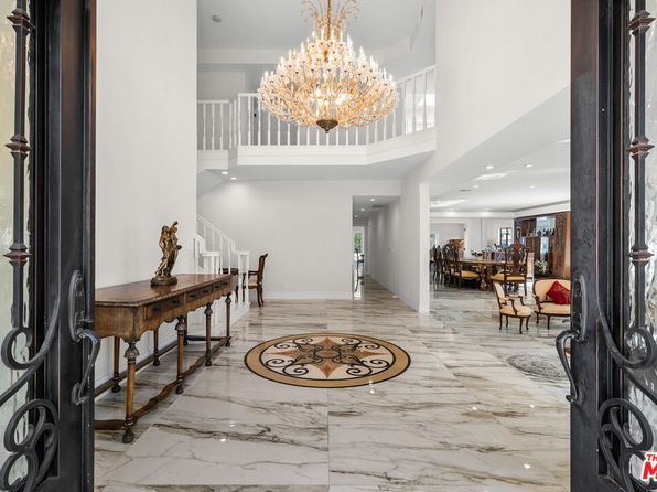 941 Yale St, Santa Monica, CA 90403