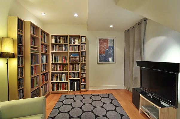 Sold by Corcoran | media 6