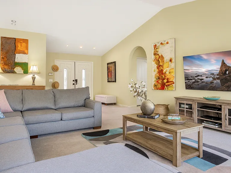 39795 Regency Way — Photo 5