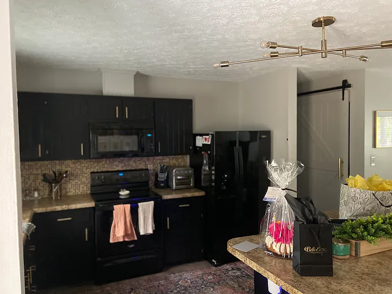 3109 Henslowe Dr — Photo 7
