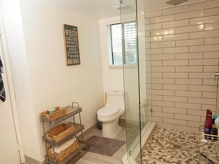 100 Pelican Pointe Dr #103 — Photo 17