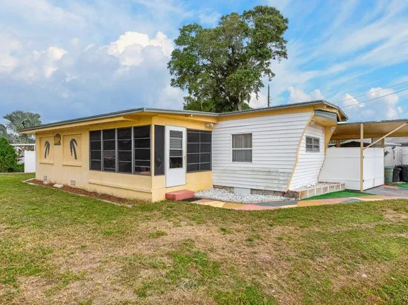 1744 HOYLE DRIVE, HOLIDAY, FL 34691