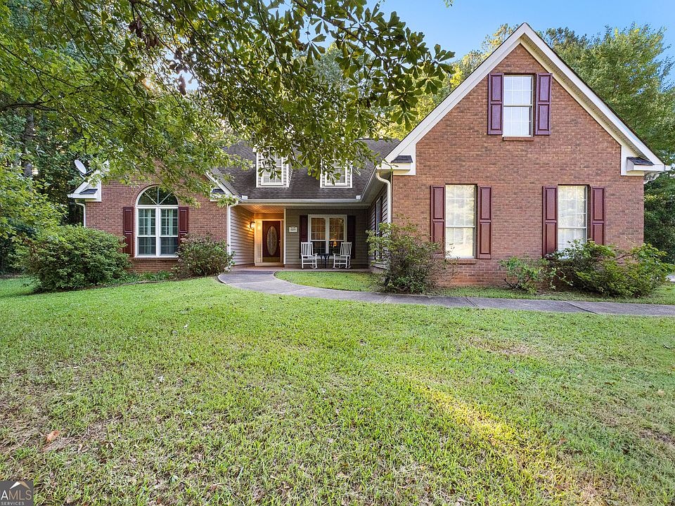 1st image of 80 Bedford Forrest Dr