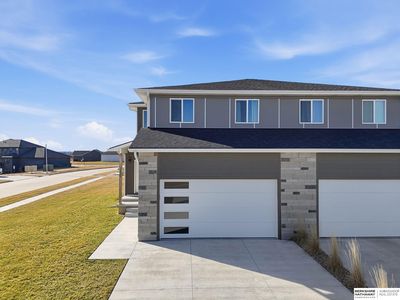 1039 Titan Dr, Hickman, NE, 68372