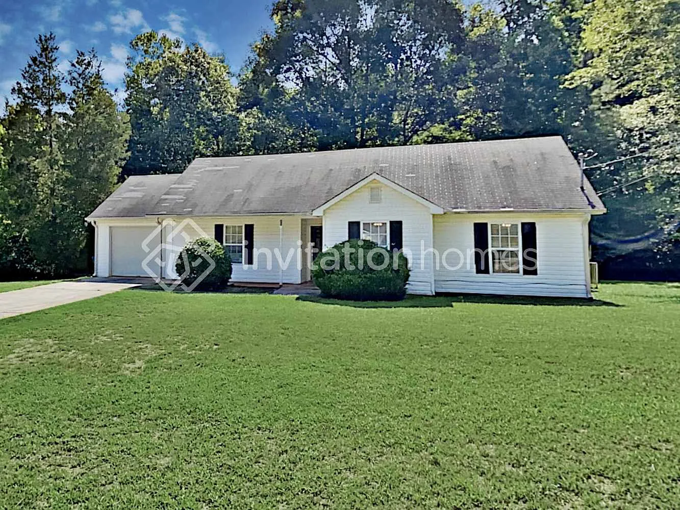 25 Whitehead Ct Covington, GA 30016 — Photo 1