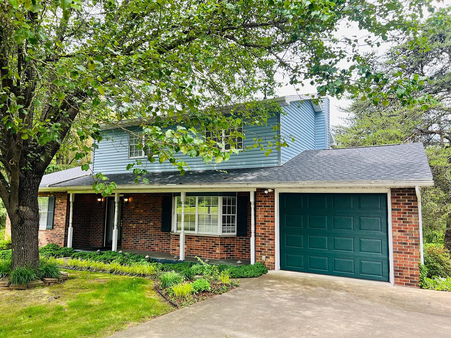 3 bed, 2.5 bath, $2,250 — Photo 4