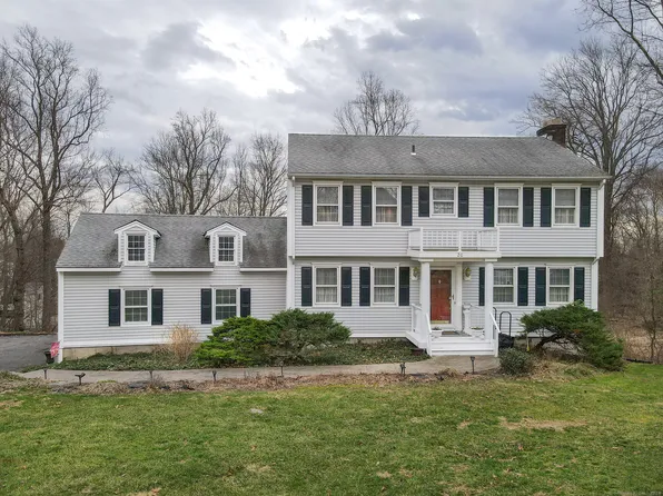 20 Dauria Drive, Seymour, CT 06483