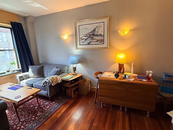 4th image of 42 Beach St Unit 8B