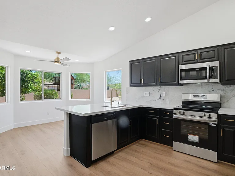 15005 N Rica Vida Way — Photo 5