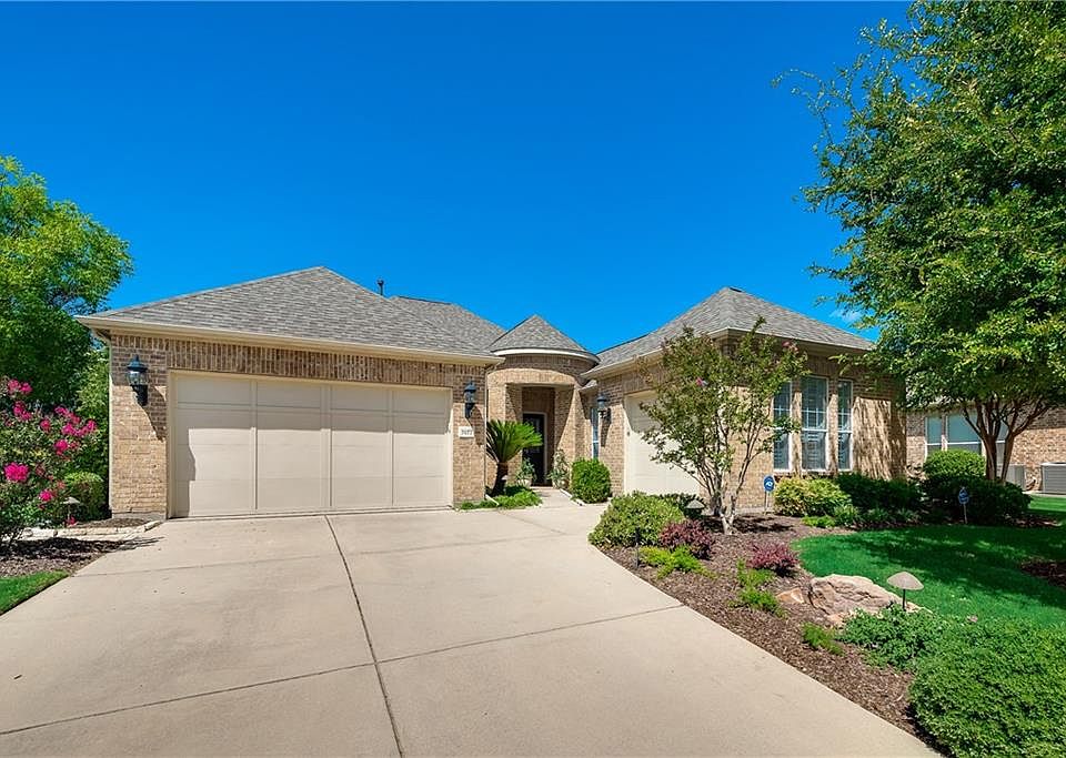 1st image of 7077 Bay Hill Dr