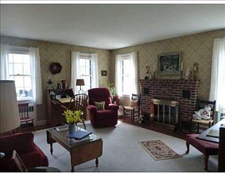 5th image of 14 William Ward St