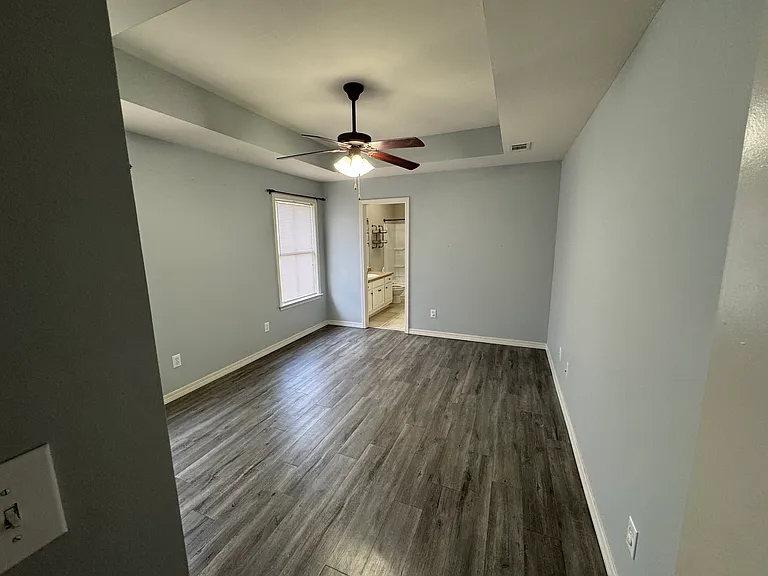 8956 Spring Grv N — Photo 6