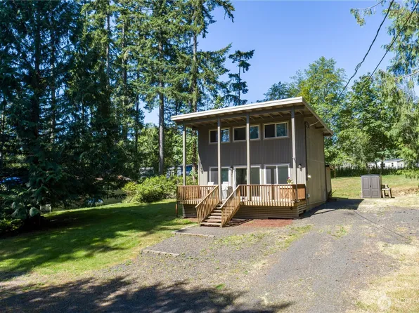 301 E Lakeshore Drive W, Shelton, WA 98584