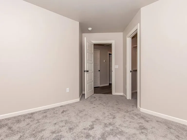 7715 Owen Ln — Photo 14