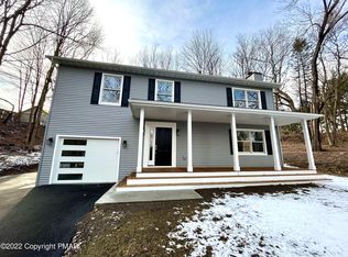 527 Mac Ln, Stroudsburg, PA 18360