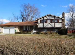 4424 Fairway Dr, Fort Gratiot, MI 48059