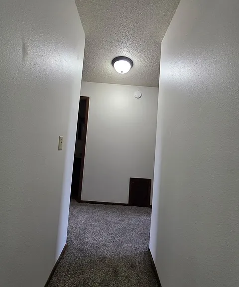 1652 8th St N #1 — Photo 7