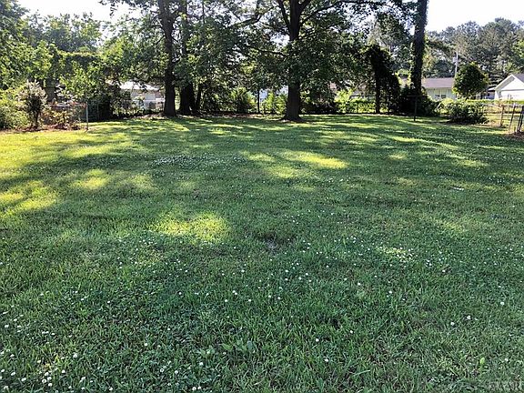 2nd image of 1706 Edgewood Dr