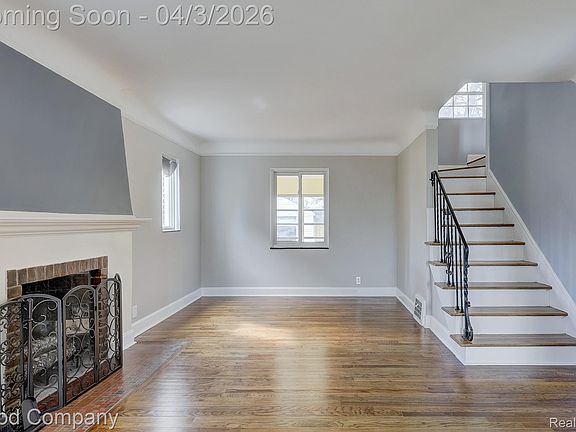 4th image of 9155 Grayton St