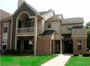 229 Brookwood Dr UNIT 3, South Lyon, MI