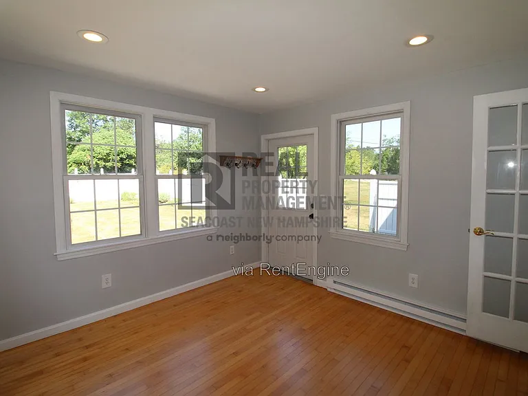 4 Robin Ln — Photo 12
