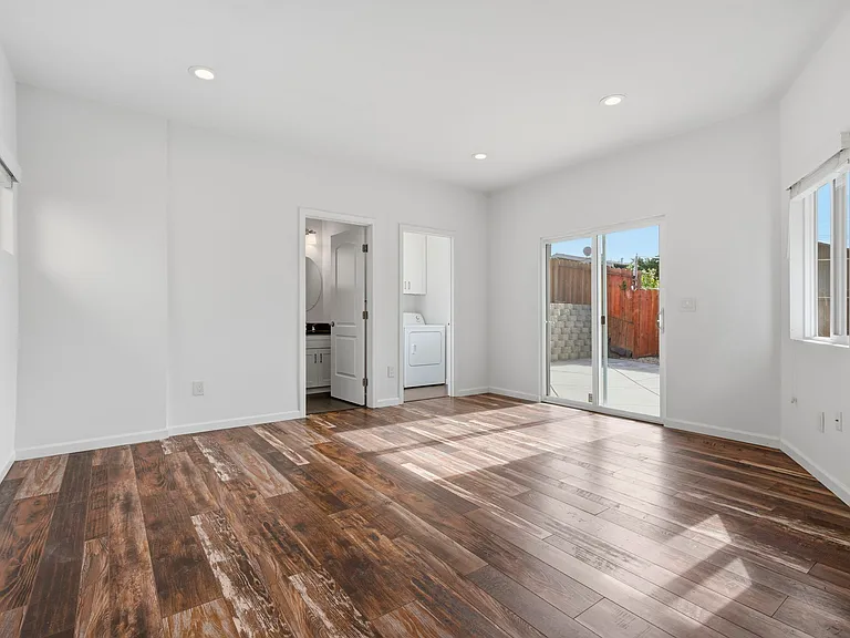 4830 Brookdale Ave — Photo 13