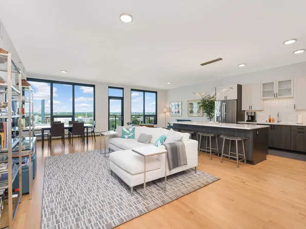 1240 S 2nd St Unit 926, Minneapolis, MN 55415