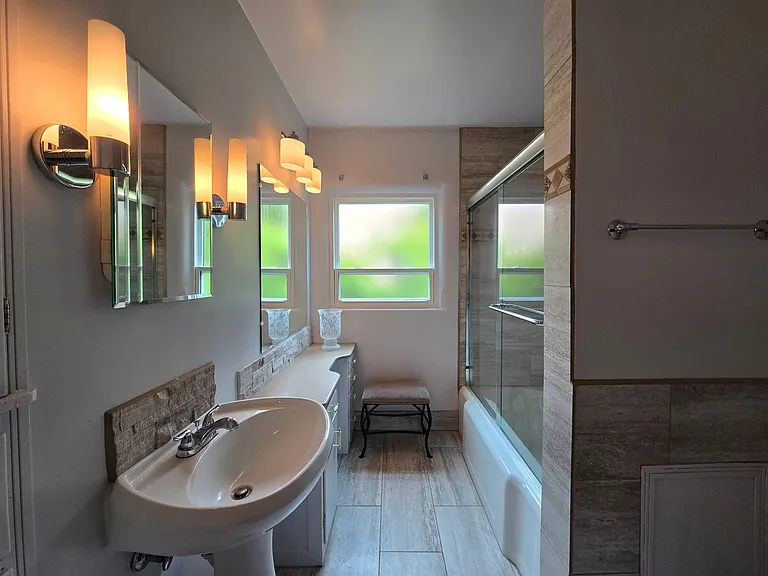 1304 Galisteo Pkwy — Photo 16