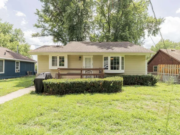 522 N Shore Dr, South Sioux City, NE 68776