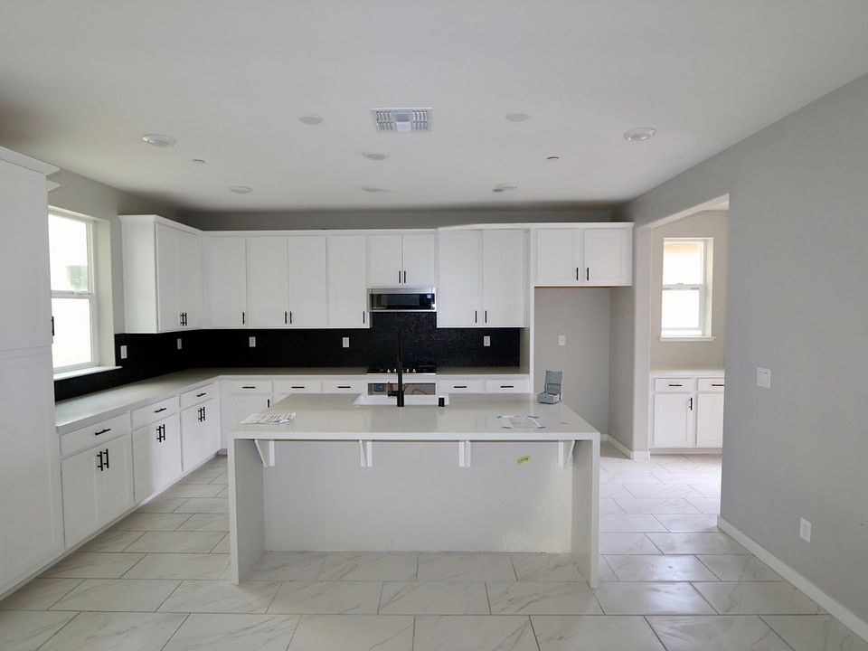 1st image of 2982 Melo Pearl St
