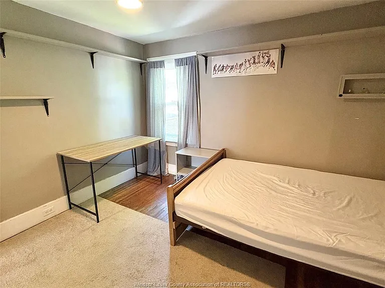855 Edward Ave — Photo 26