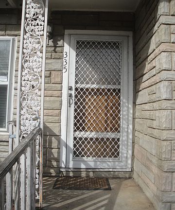 3rd image of 335 Fargo Ave