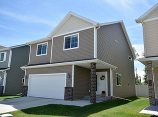 5868 63rd Ave S, Fargo, ND