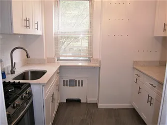Sold by Robert E. Hill 