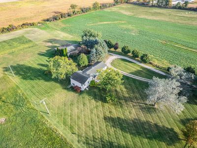 9265 Schill Rd, Saline, MI, 48176