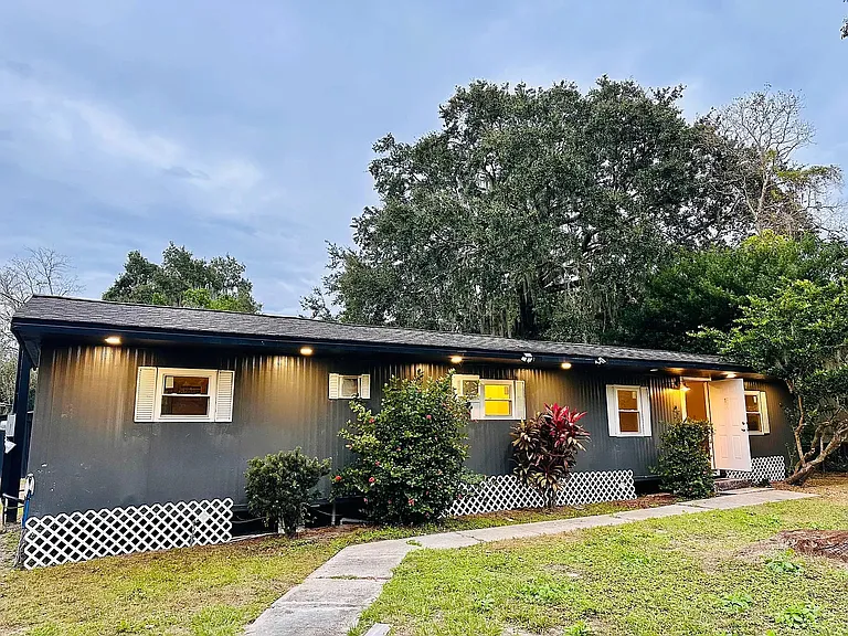1954 Boat Club Rd — Photo 1