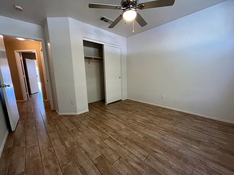 8347 W Audrey Ln — Photo 27