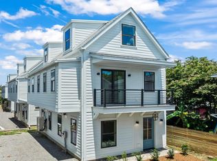 30 Nats Ct, Charleston, SC 29403