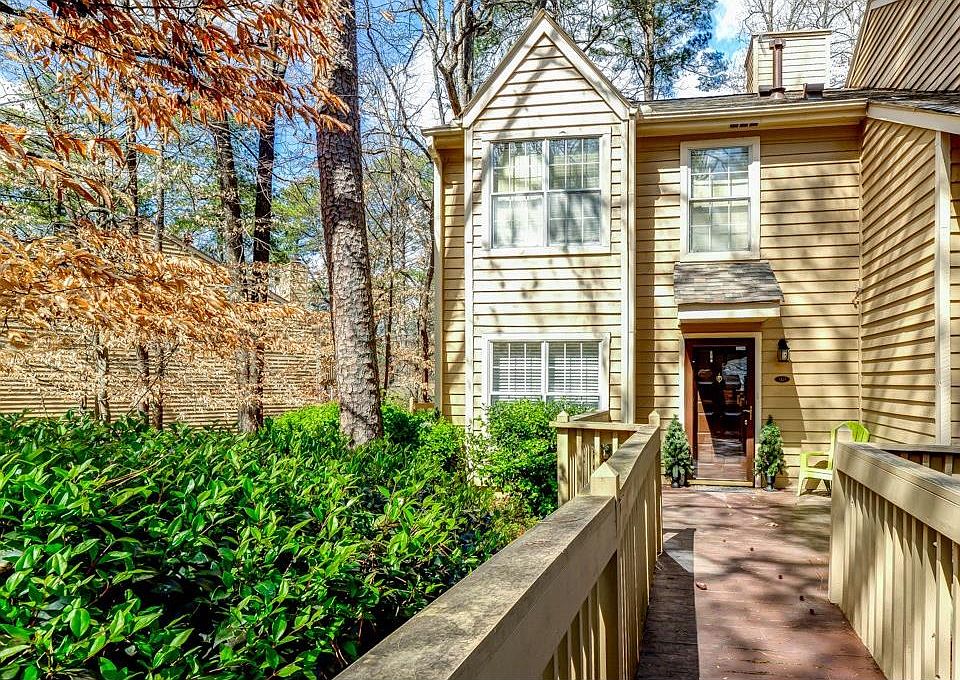 1438 N CROSSING DR NE Atlanta GA Zillow