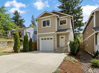 3613 W F St, Bremerton, WA 98312