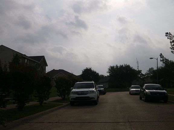 5th image of 1425 Wesley Dr