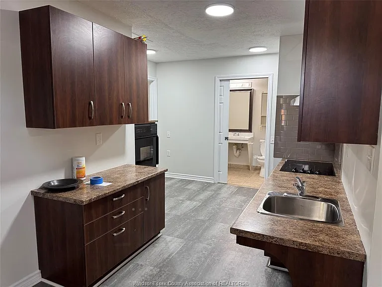 2915 Meadowbrook Ln #10 — Photo 5