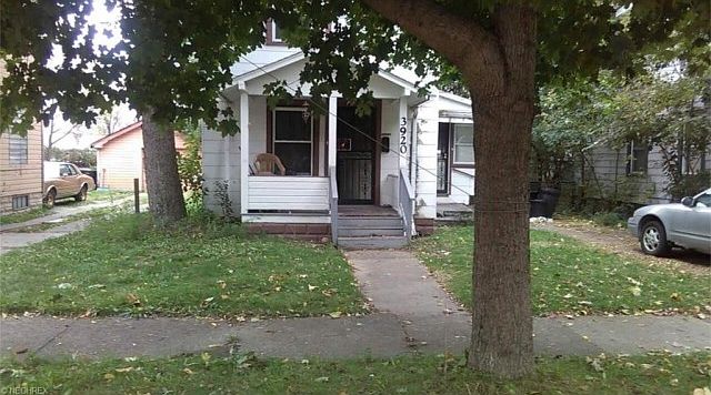 2nd image of 3920 E 99th St