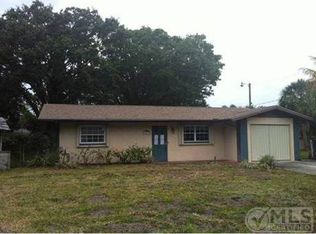 5803 Seagrape Dr, Fort Pierce, FL 34982