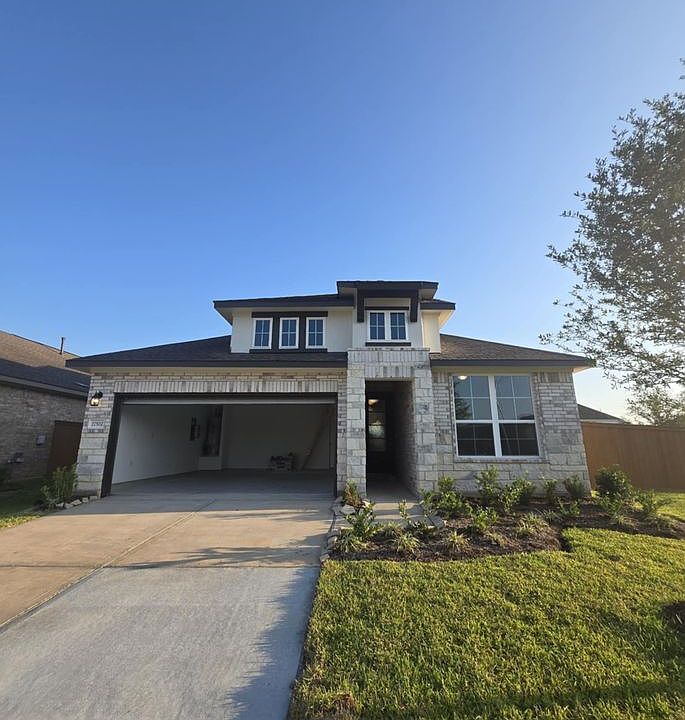 1st image of 27502 Clear Breeze Dr