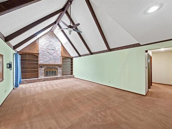3rd image of 5768 Bower St