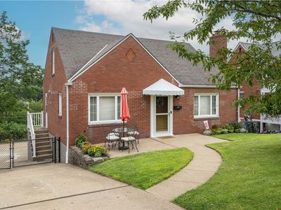 5248 Orchard Hill Dr, Pittsburgh, PA, 15236